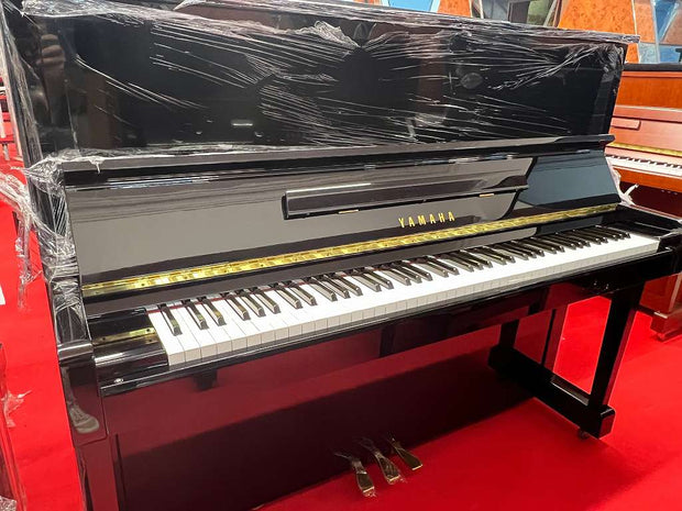 Yamaha Self play piano